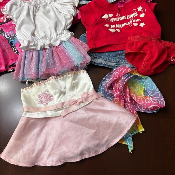 Build A Bear 20 Piece Mixed Clothes Shoes Dresses Skates Tops Shirts Pool Float - Picture 4 of 7